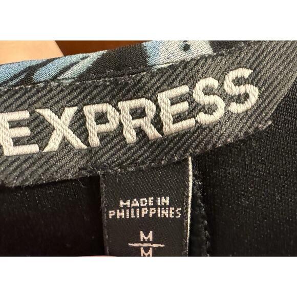 Express Babydoll Dress Medium Cutout Back Floral Cottage Core Fairy Casual - Picture 5 of 6